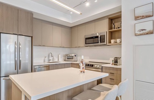 Innisfil Apartment | Your Friday Harbour Escape Awaits!