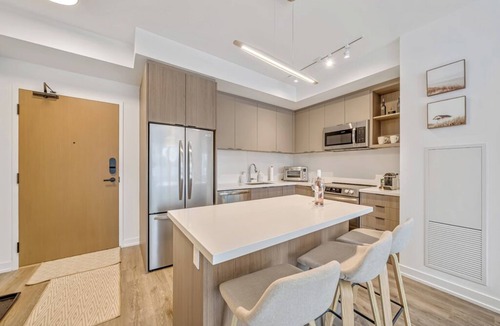 Innisfil Apartment | Your Friday Harbour Escape Awaits!