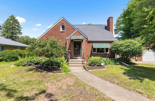 Holcomb House | Your friendly neighborhood Airbnb