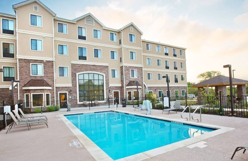 Sweetbriar Condo | Your Gateway to Austin's Vibrant Charmn