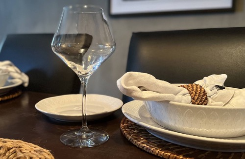 Docklands Apartment | Your home away from home