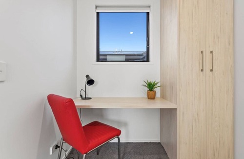 Te Atatu Peninsula Apartment | Your Home-Away-From-Home!