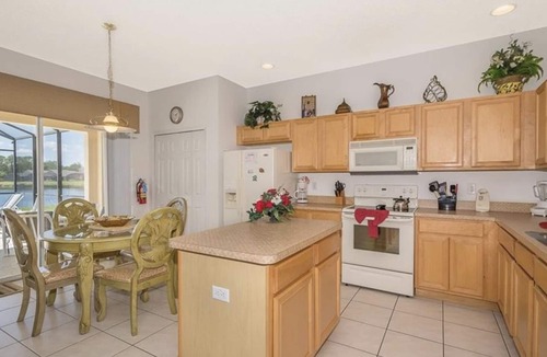 Indian Point House | Your home away from home.