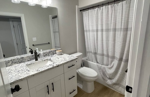 Utah County Apartment | Your home away from home!