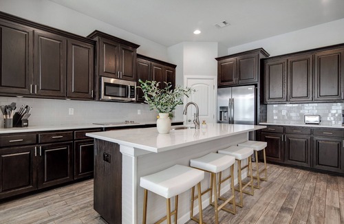 Joshua House | Your Home Away from Home – Beautiful Retreat!