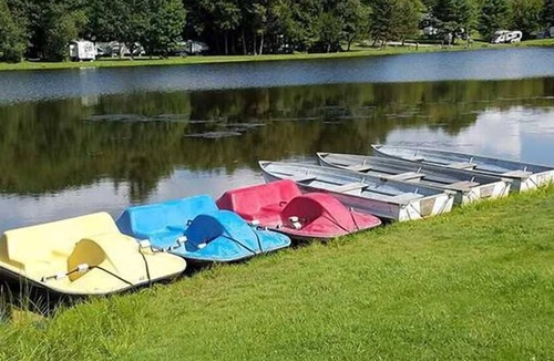 Endicott House | Your Home Away from Home! Water Activities, Free Parking!