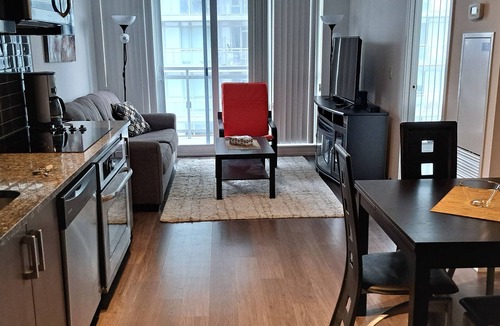Yonge-Eglinton Condo | YOUR HOME AWAY FROM HOME