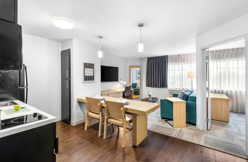 East Congress Hotel | Your Home Away From Home! Short Drive to McKinney Falls State Park, Pet-Friendly