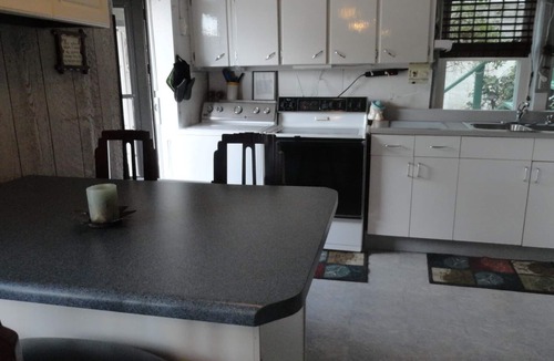 Rocky Mount Cottage | ~ Your Hot Tub Awaits! Stunning View ~ Steps from Lake ~