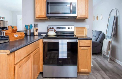 Westside House | Your Jacksonville Getaway w/Private Pool!