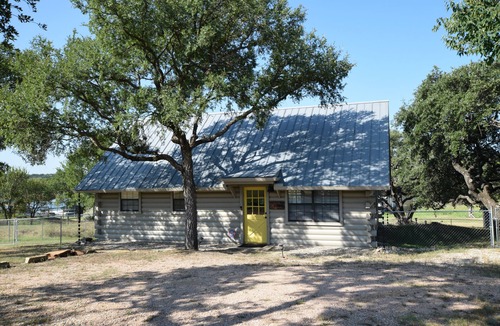 Burnet Cabin | Your Lakefront Escape-The Yellow Door Cabin!