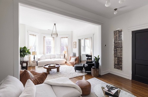 Logan Square Apartment | Your Logan Square Oasis with Lush Outdoor Haven!