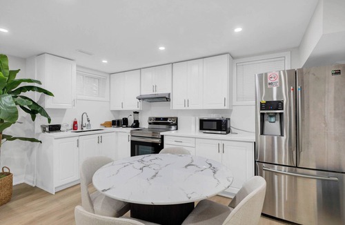 Mount Pleasant Apartment | Your Luxurious Caledon escape close to everywhere