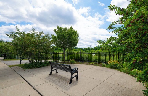 Mount Pleasant Apartment | Your Luxurious Caledon escape close to everywhere