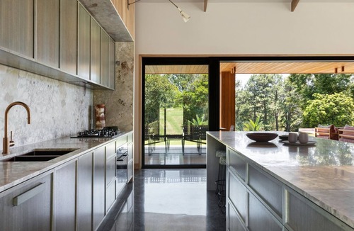 Newrybar House | Your Luxury Escape - Cedar Hill