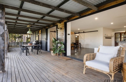 Newrybar House | Your Luxury Escape - Cedar Hill