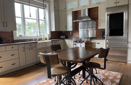 Chagrin Falls Apartment | Your Main Street Studio