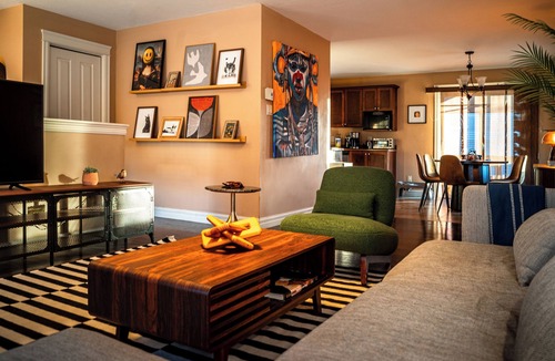 Moncton House | Your modern home in the best location in Moncton!