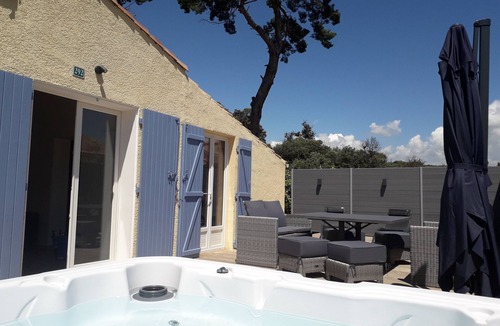 Vic-la-Gardiole House | Your next relaxing destination, 37 ° all year!