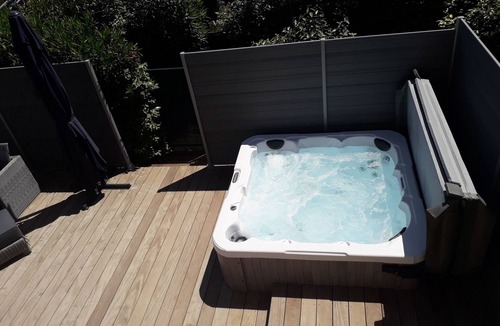 Vic-la-Gardiole House | Your next relaxing destination, 37 ° all year!