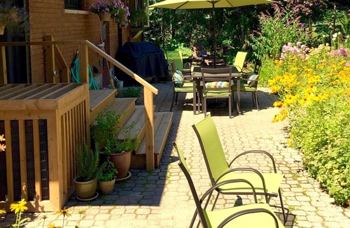 Niagara-on-the-Lake House | Your Niagara retreat