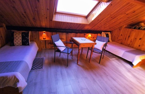 Marthod Bed & Breakfast | Your Nomadic Room : Outremer