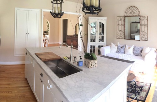 West Los Angeles House | Your own 2/1 HOUSE with large GARDENS and remodeled CHEF’S KITCHEN in West LA