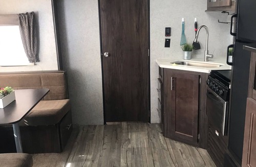 Tracy House | Your own Private Rv