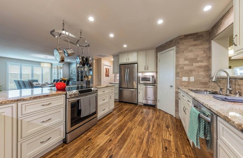 Canyon Lake Villa | Your Own Resort! Heated Saltwater Pool+HotTub, Upscale Design, 1-Story, KingBeds