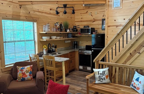 Rabun Gap Cabin | Your Perfect Creekside Hideaway