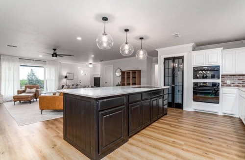 Abilene House | ☀️Your Perfect Family Retreat! 5BR Home w/Private Pool and Great Yard!