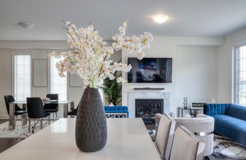 Bradford House | Your Perfect Getaway Master Bedroom