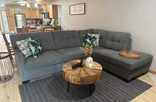Oglesby House | Your Perfect Getaway Near Starved Rock
