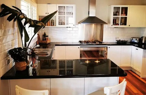 Milsons Passage House | Your Perfect Waterfront Escape/holiday