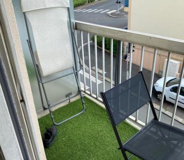 Cote Ouest Ormeaux Apartment | Your place in LH (City center)
