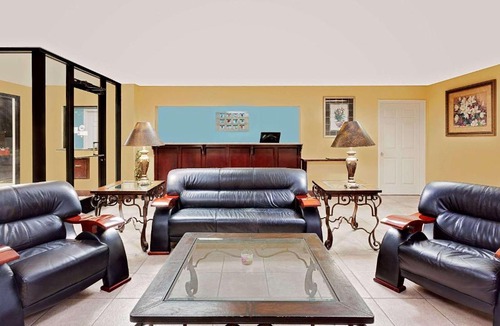 Millington Hotel | Your Place Inn