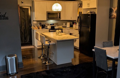 McGuire House | Your Private 2-Bedroom Sanctuary
