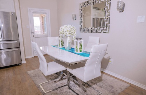 Edgecliff Village House | Your Private Haven