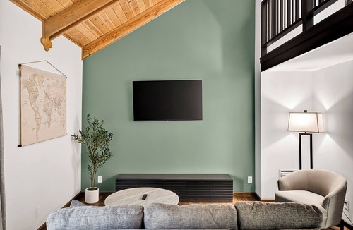 Nevada City Cottage | Your Quiet Escape, Hidden in the Woods
