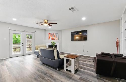 Schertz House | Your Serene Escape in Schertz San Antonio and NB