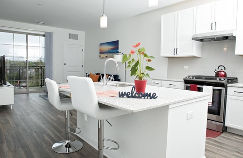 Lombard Apartment | Your Spring time getaway