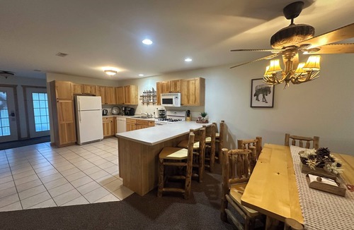Oglesby Villa | Your Starved Rock Gateway Awaits!