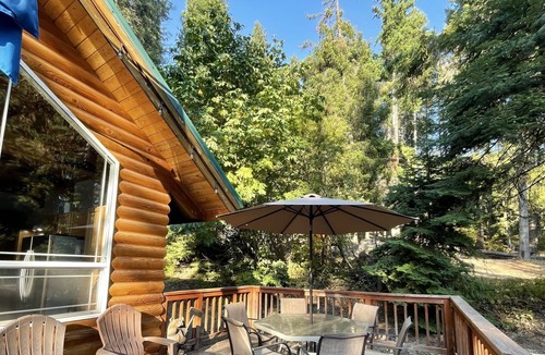 Roslyn Ridge House | Your Summer Mountain Adventure Awaits!