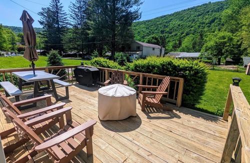 Oliverea House | Your Sunny Bungalow Awaits!