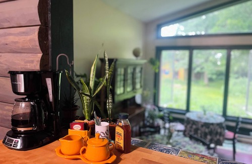 Tipp City Cabin | Your Tranquil Abode on the Holiday Road