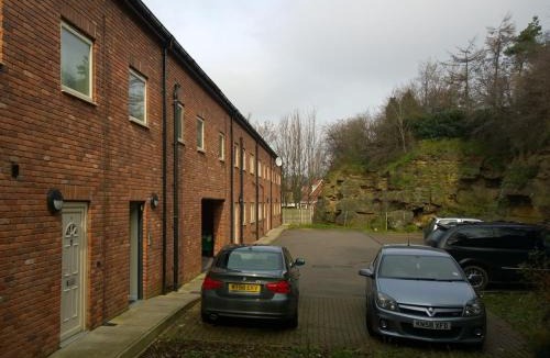 Sheffield Apartment | Your Travel Stop at Craggside