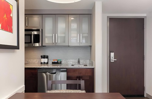 McNeil Hotel | Your Ultimate Resort Destination: Free Parking, Breakfast & Onsite Pool Access