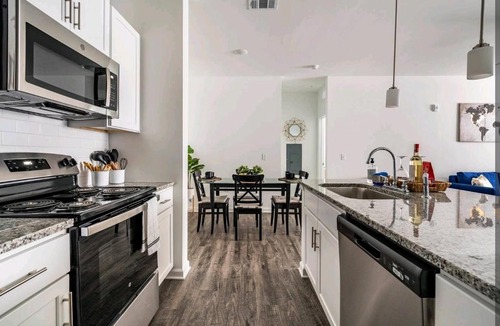 Orange Park Apartment | Your Urban Oasis Near Navy Base