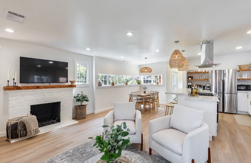 Boyes Hot Springs House | Your wine country getaway!