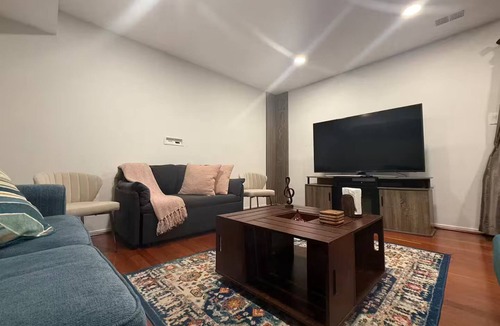 Tysons House | Your Wolftrap Home Away from Home